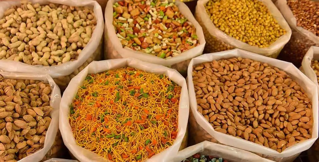 $Fresh organic brand and picnic